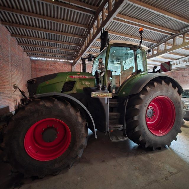 🚗🔥 Repro para este Fendt 726 Vario

Stock: 262cv / 1318nm
STG 1: 300cv / 1520nm

✅️ Adblue OFF
✅️ DPF OFF

⚡️Reprogramaciones a medida para cada vehiculo
📲 Codificaciones, retrofit e instalaciones a medida
🚘 Personaliza tu coche al siguiente nivel

#fendt #fendt726 #fendtvario #fendt700gen7 #agcopower